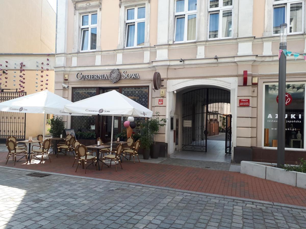 Marzec Apartamenty Gniezno Exterior foto