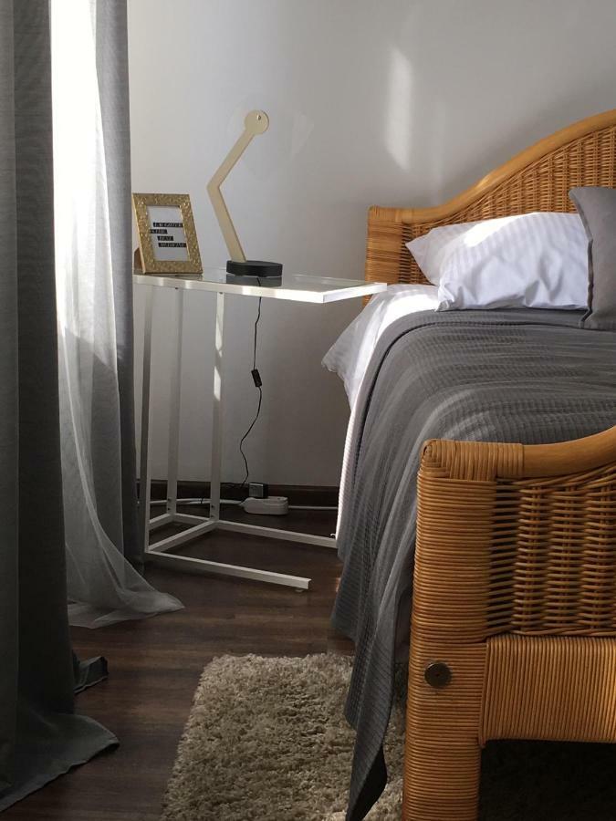 Marzec Apartamenty Gniezno Exterior foto